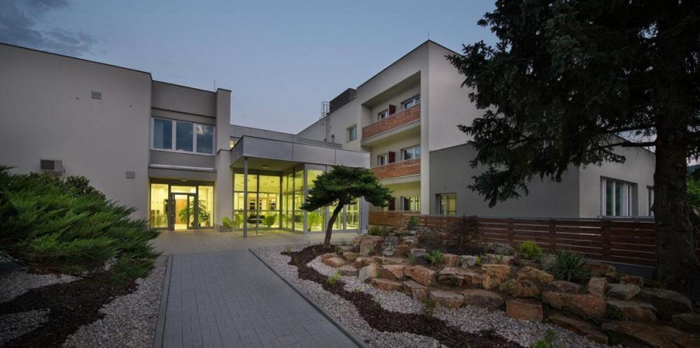 Třemošnice Hotel Kraskov Active Resort מראה חיצוני תמונה